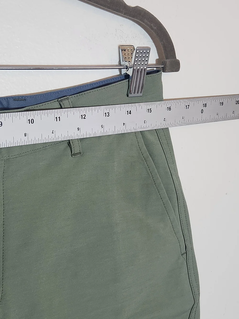 Faherty Olive Green All Day Shorts Size 30 7